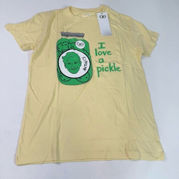 Queer Eye Tee Shirt Mens Small I love A Picklew LGBTQ Pride Yellow Top New - Picture 1 of 8